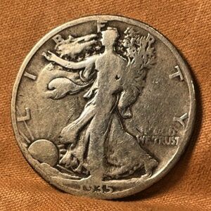 1935 D Sue Walking Liberty 90% Silver US Half Dollar #205786991103